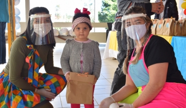 Para amenizar a saudade, Abadeus realiza “pit stop” com alunos do Centro de Educação Infantil