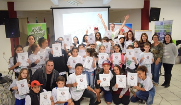 ONG Alemã Plant-for-the-Planet iniciou com crianças e jovens o projeto “Florestas Urbanas na cidade de Criciúma”