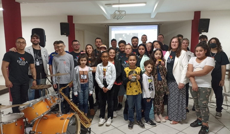 Workshop Musical Abadeus leva conhecimento e diversão aos alunos