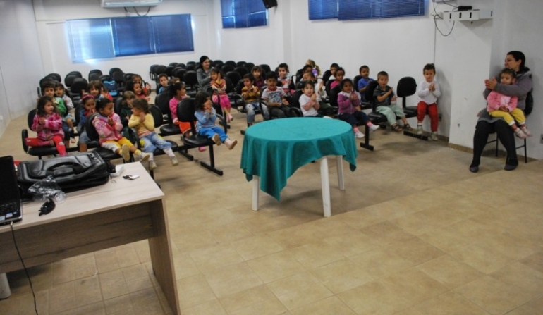 Itinerância da mostra de Cinema Infantil de Florianópolis