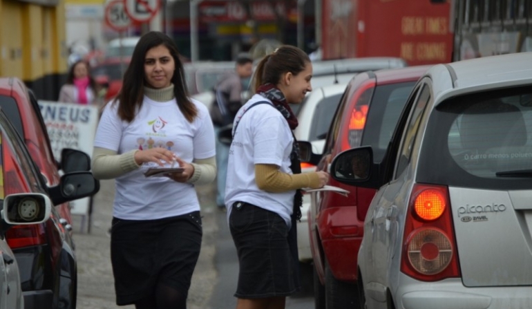 Voluntários realizam a quarta edição do pedágio beneficente Abadeus