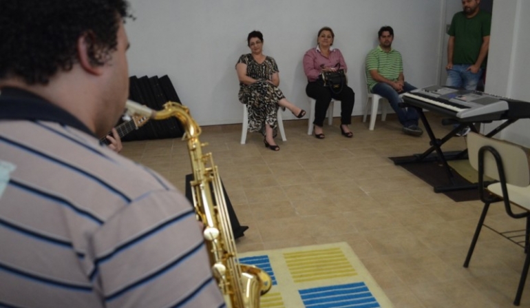Abadeus recebe visita da presidente da Fundação Catarinense de Cultura