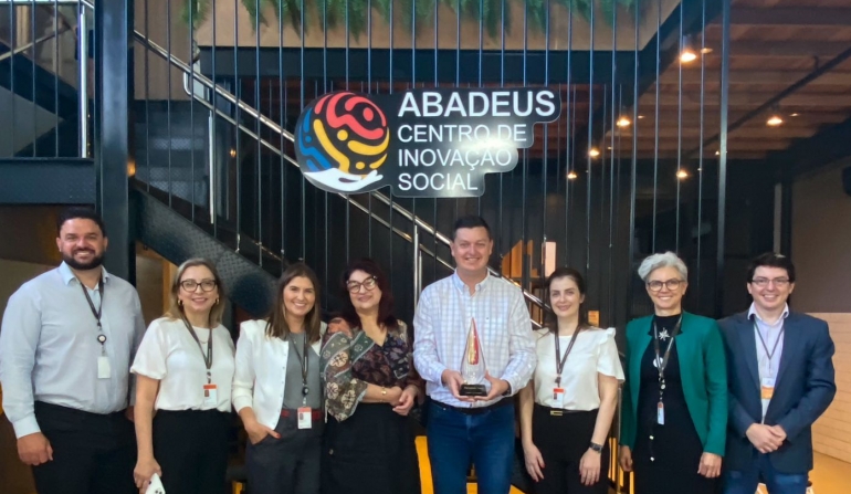 Abadeus recebe visita de parceiros nacionais da Thomson Reuters