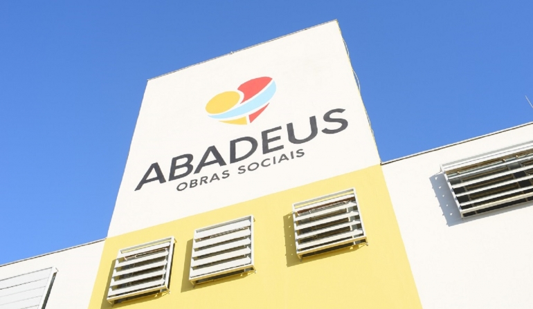 Abadeus tem vagas abertas para curso de informática básica