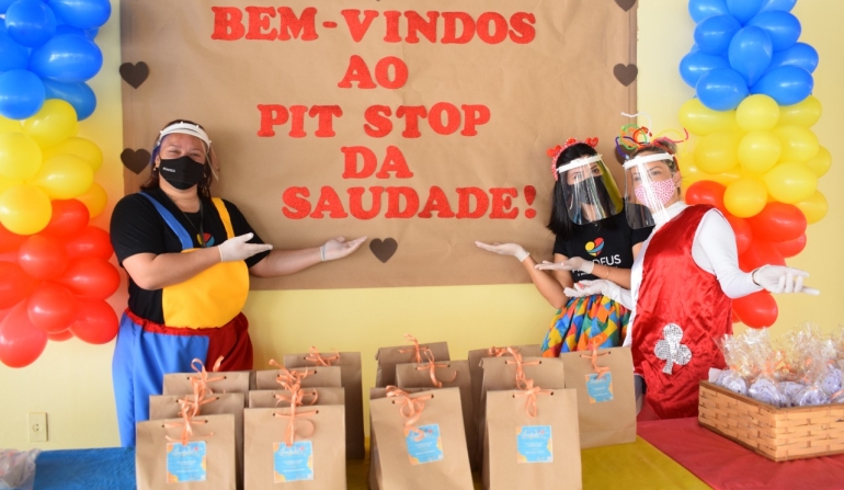 Para amenizar a saudade, Abadeus realiza “pit stop” com alunos do Centro de Educação Infantil